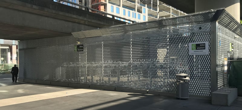 APEX Chameleon Fence